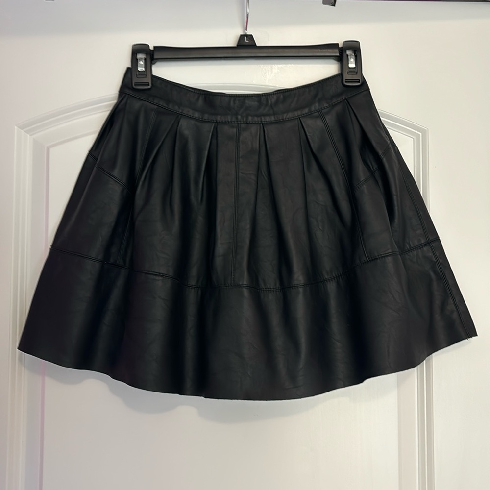 ✨ASOS faux leather mini skirt